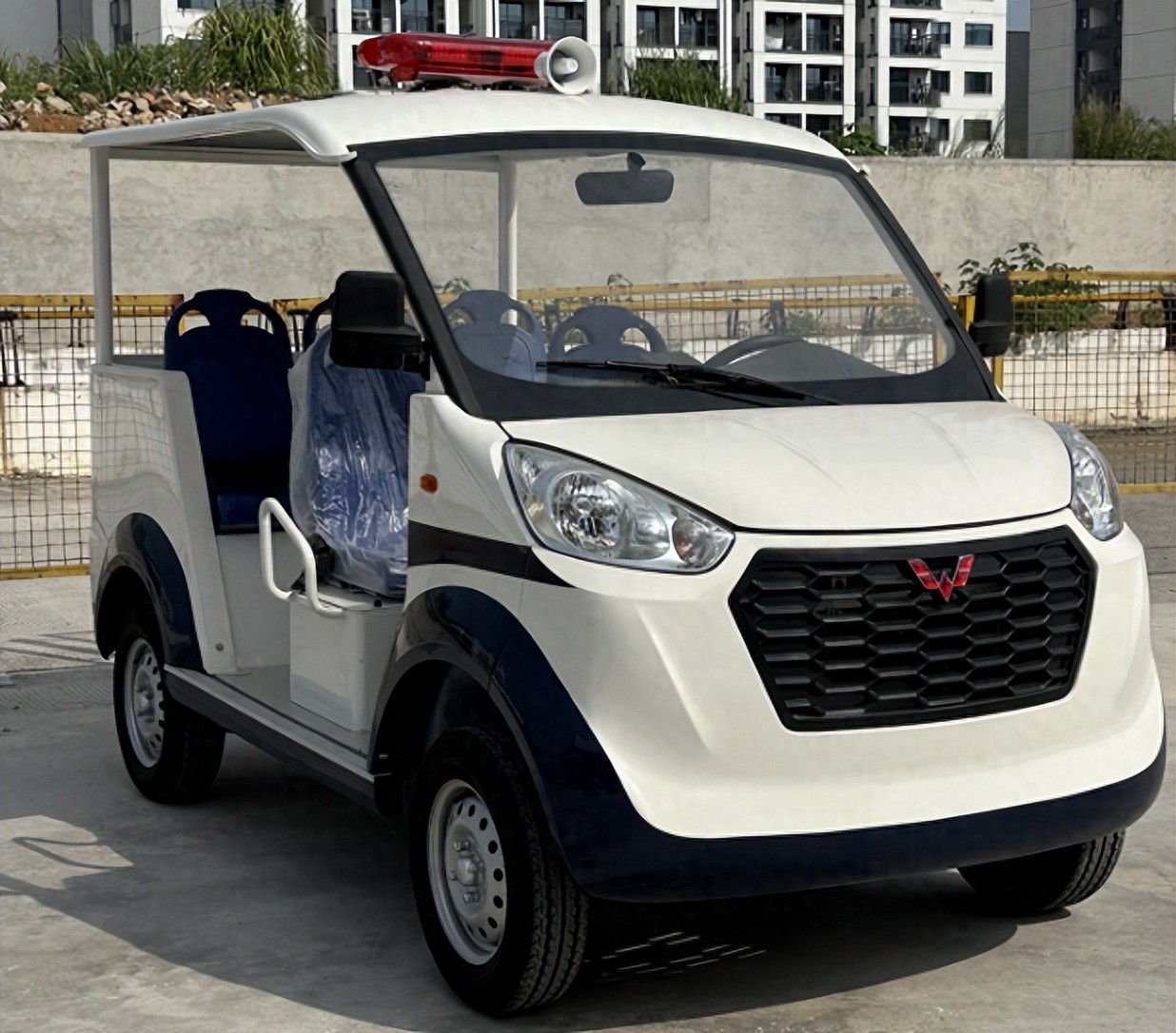 林立WLDA微型巡逻车，以乘用车标准重塑巡逻代步车