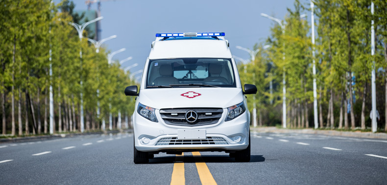 涪陵奔驰vito(新威霆)高顶监护型奔驰救护车-林立汽车销售服务(重庆)